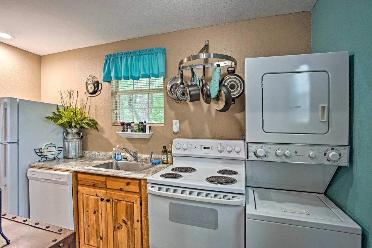 Lake Texoma Cabin - 1 Mi To Park And Boat Ramp! Willow Spring Exterior photo
